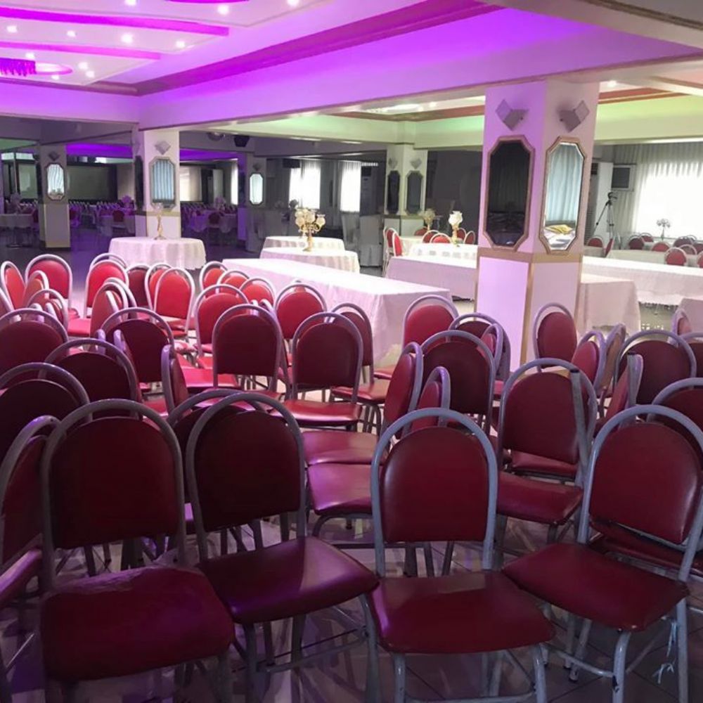 2.el temiz dügün lokanta sandalye